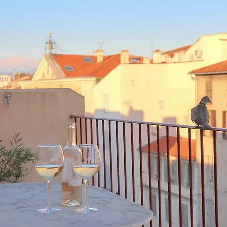 Clt - Unique Duplex & Terrace On The Provencal Market Appartement Antibes