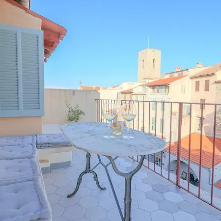 Clt - Unique Duplex & Terrace On The Provencal Market Apartment *